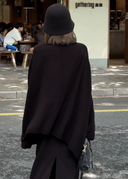 Relaxed Minimalist Collared Cardigan（Z2467）
