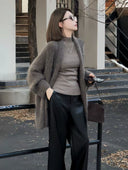 ソフトでふわふわのVネックカーディガン（Z2608）