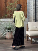 Elegant Elastic-Waist Skirt（Z2525）