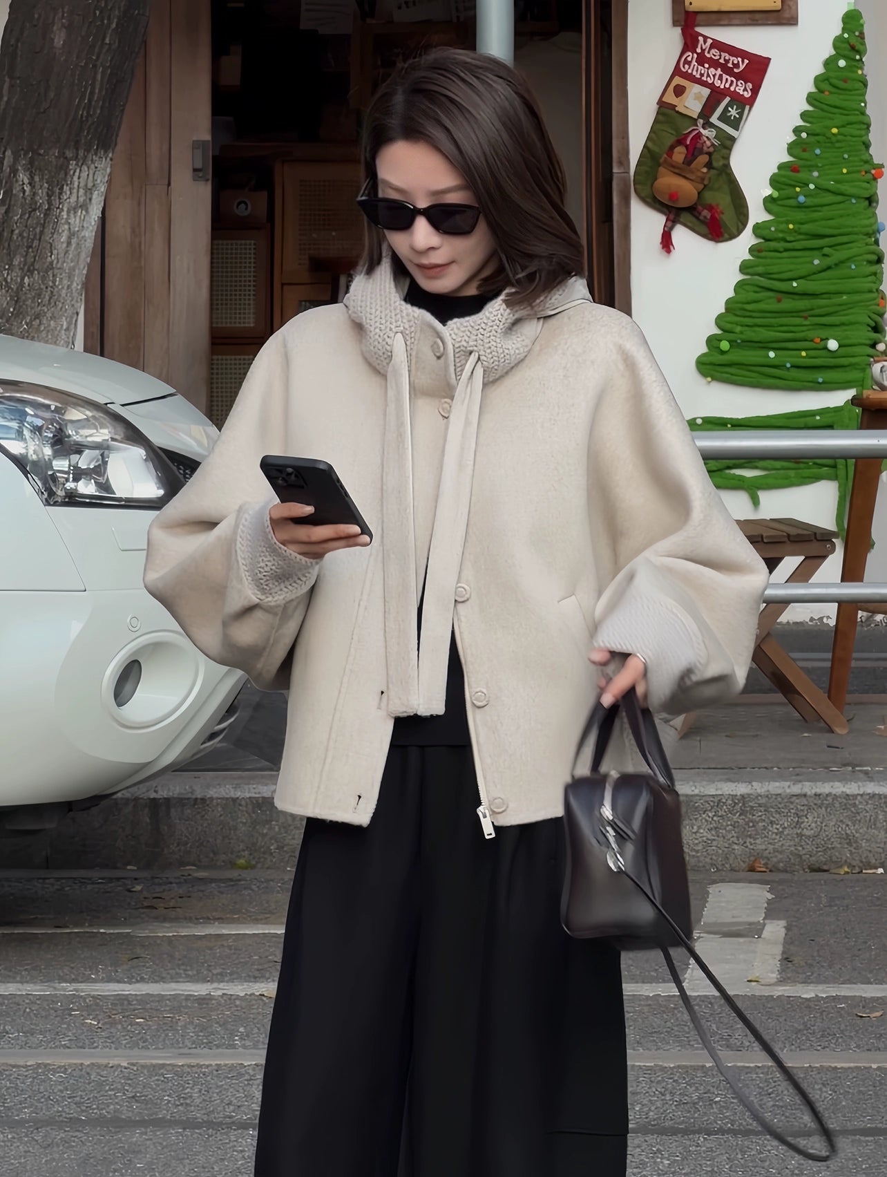 Hooded Paneled Soufflé Down Jacket（Z2796） – LBZ Studio