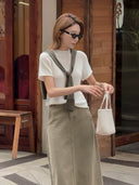 เสื้อคอวีคอกรอบแขนสั้นถักขอบม้วน (Z3121)