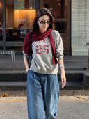 เสื้อสเวตเตอร์ทรงหลวมพิมพ์ลายตัวอักษรวินเทจ (Z3515)