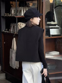 เสื้อแขนกุดคอกลมสีดำสไตล์มินิมอล（Z1640）