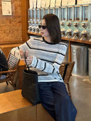 เสื้อครอปสเวตเตอร์ลายทาง (Z3345)