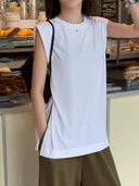 เสื้อกั๊กคอกลมผ่าข้างสไตล์ลำลอง (Z3322)